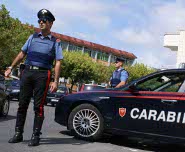 Carabinieri due dal basso
