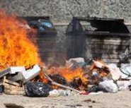 Cassonetti incendiati archivio
