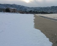 Neve spiaggia gelo