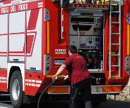 Vigili del fuoco singolo con cavo